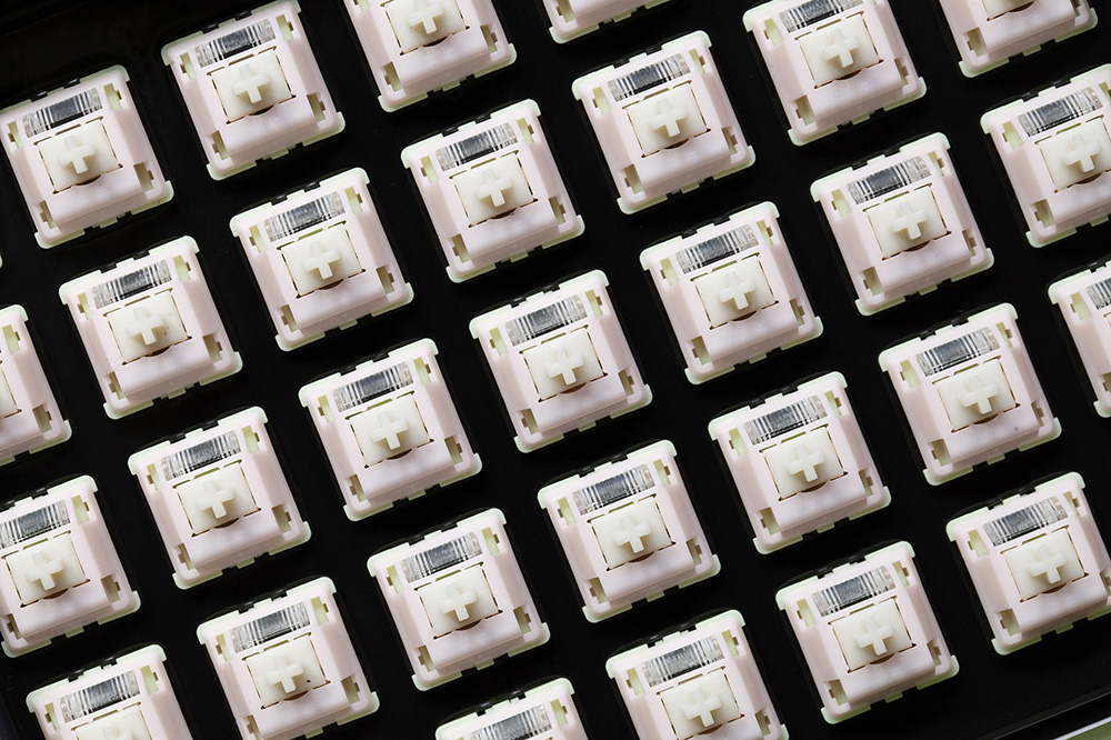 MMD Vivian 스위치 V2 RGB SMD 선형 2 - Gaming Keyboard Mini Mechanical 리뷰 및 가격